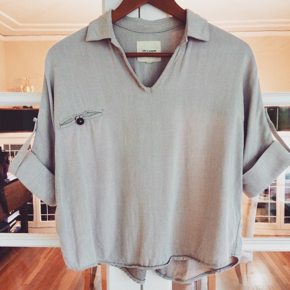 Linen Life in Progress Crop Blouse